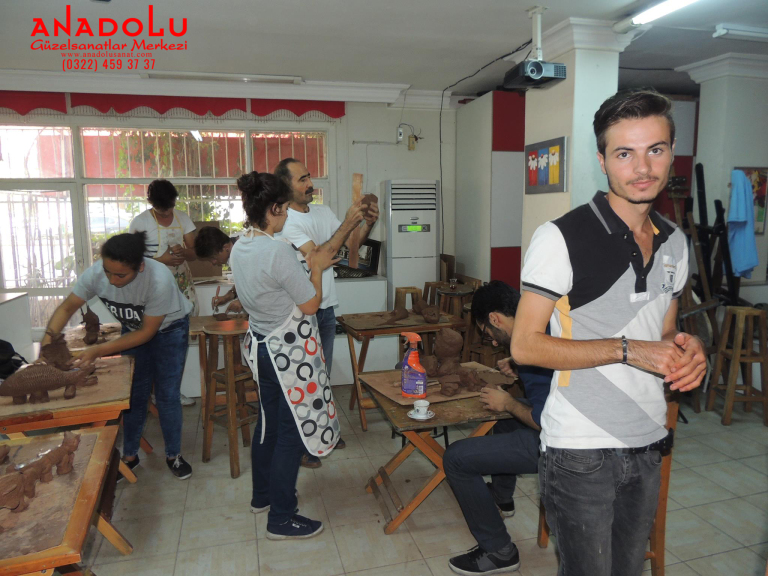 Heykel Atolyesinde 078